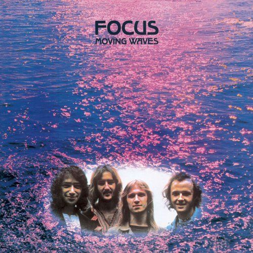 Focus / Moving Waves